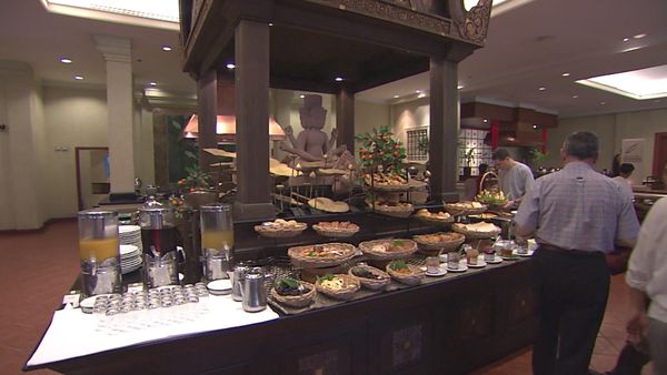 Laura McKenzie's Traveler - Best Hotels
