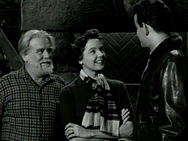 Father Knows Best - The Christmas Story