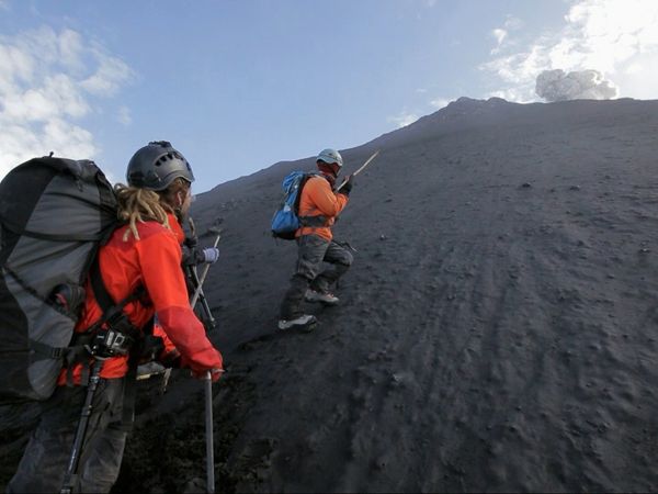 Volcano Hunters - Ecuador