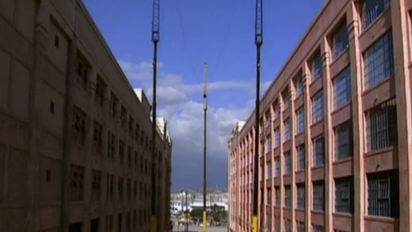 Fear Factor - Eat Buffalo Testicles/Pendulum Swing-Human Wrecking Ball/Submerged Car