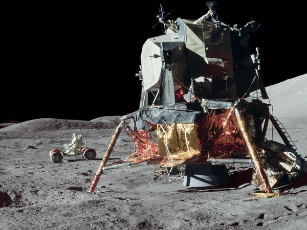 The Apollo Experience: Apollo 17 - Part 1