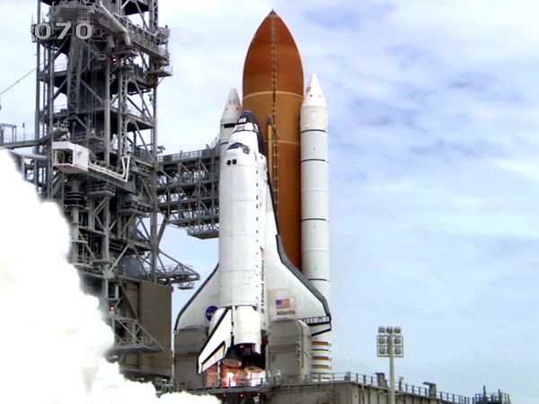 Space Mistakes - Columbia