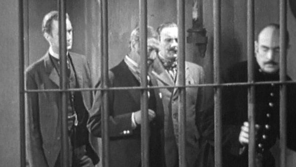 Sherlock Holmes - The Case of the Christmas Pudding