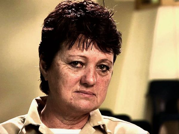 Women Behind Bars - Donna, Jeannie and Evelyn