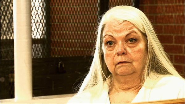 Women Behind Bars - Helen and Jennifer