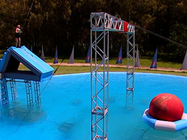 Wipeout Canada - Food Fight