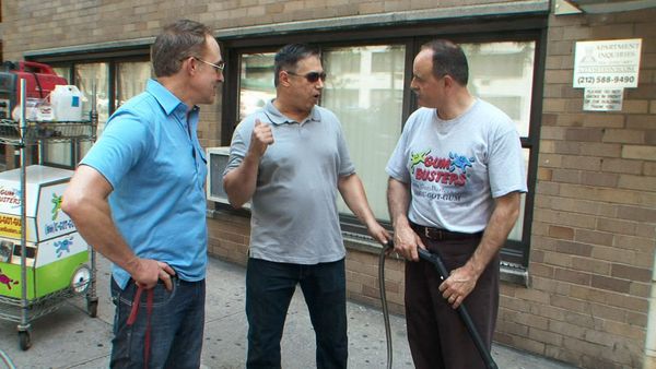 Storage Wars: New York - East River Gold