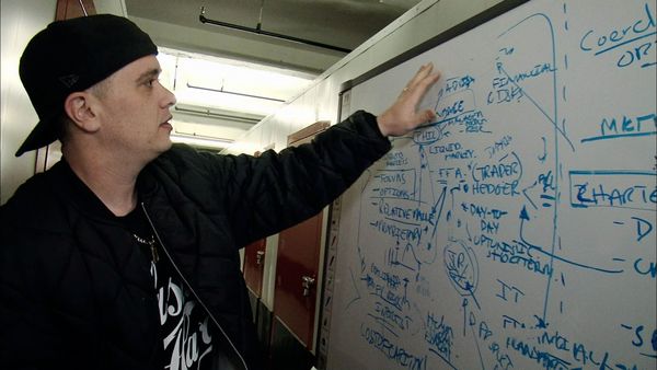 Storage Wars: New York - An Embarrassment of Richards