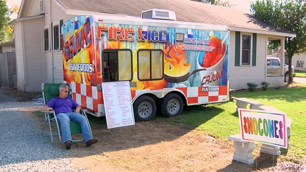 Cajun Pawn Stars - Ice Chip Off The Old Block