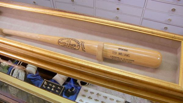Cajun Pawn Stars - Batter Up