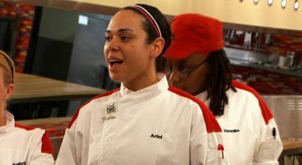 Hell's Kitchen - 7 Chefs Compete