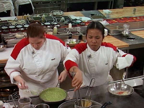 Hell's Kitchen - 9 Chefs Compete (Part Two)