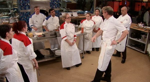 Hell's Kitchen - 12 Chefs Compete