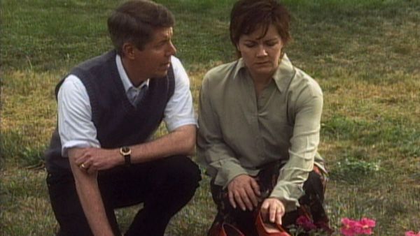 Unsolved Mysteries with Robert Stack - Episode: 7