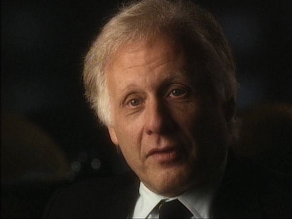 Unsolved Mysteries with Robert Stack - Episode: 1