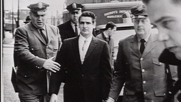 Unsolved Mysteries with Robert Stack - Episode: 22