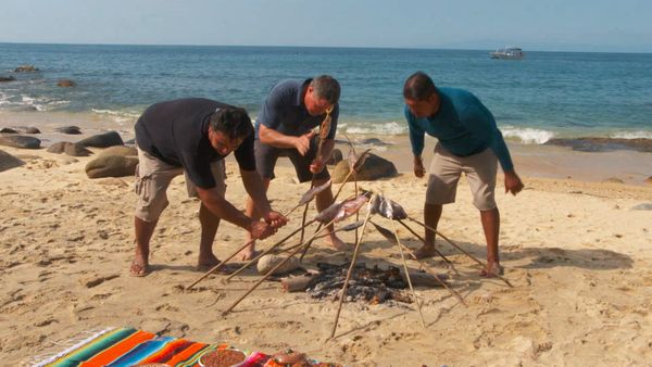 Ocean Treks With Jeff Corwin - Puerto Vallarta: Hidden Playground