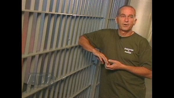 America's Dumbest Criminals - Invasion of Privacy