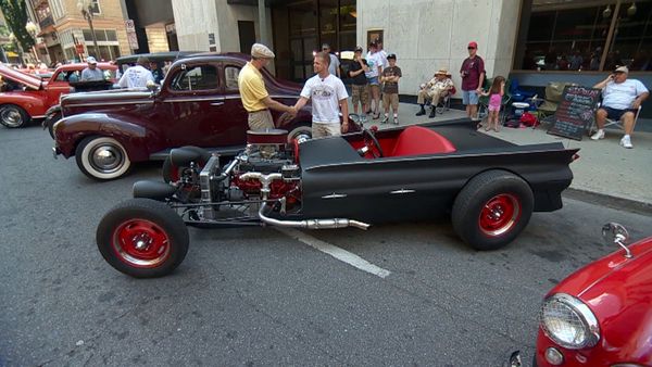 My Classic Car - Star City Motor Madness, Application Techniques Steele Rubber