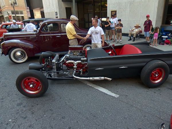 My Classic Car - Star City Motor Madness, Application Techniques Steele Rubber