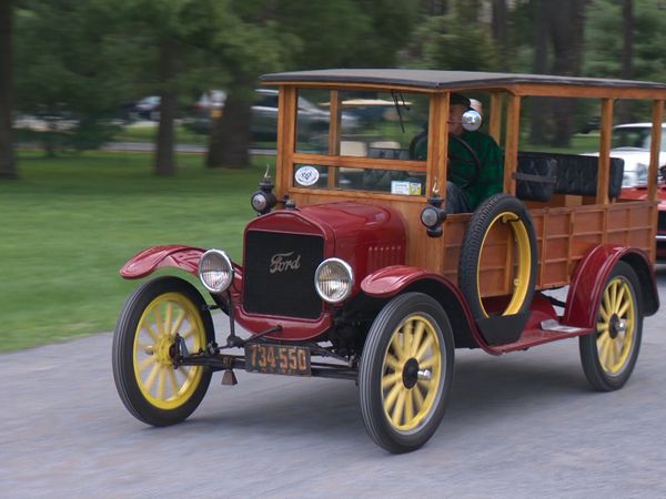 My Classic Car - Saratoga Invitational Sound Control Products (Design Engineering)