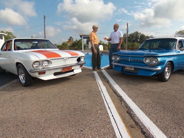 My Classic Car - V8 Corvairs Replacment Seatbelts (Seatbelt Solutions)