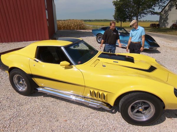My Classic Car - Baldwin Motion Vettes Modular Garage Flooring (RaceDeck)