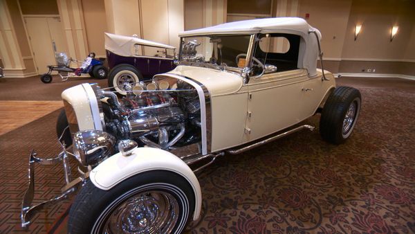 My Classic Car - Wild Hot Rod Weekend LED Lighting (LMC Truck)