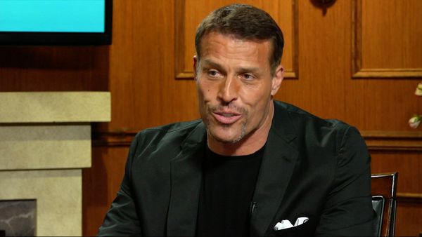 Larry King Now - Tony Robbins