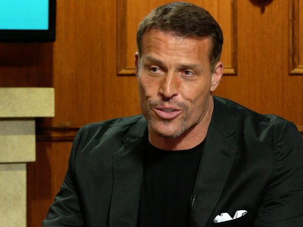 Larry King Now - Tony Robbins