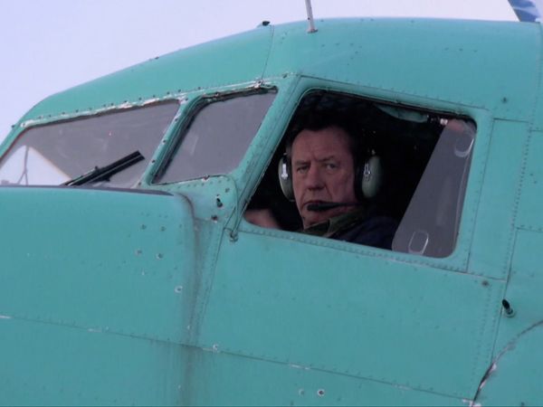 Ice Pilots - A Tale of Two Pilots