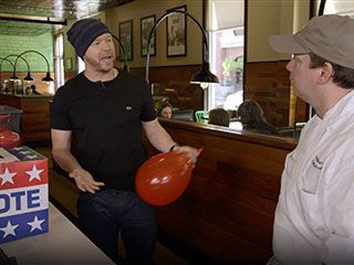 Wahlburgers - Paul-itics