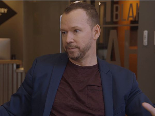 Wahlburgers - Donnie Draper