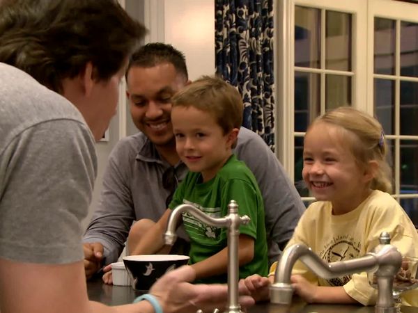 Wahlburgers - On Your Mark...Ted Set...Home!