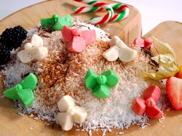 One World Kitchen Bakes the Holidays - One World Kitchen Bakes the Holidays