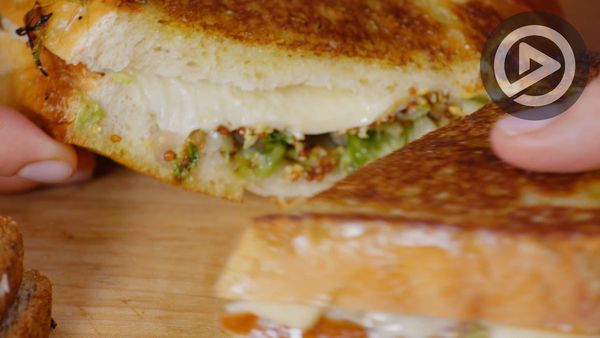 The Urban Vegetarian - Healthy and Delicious