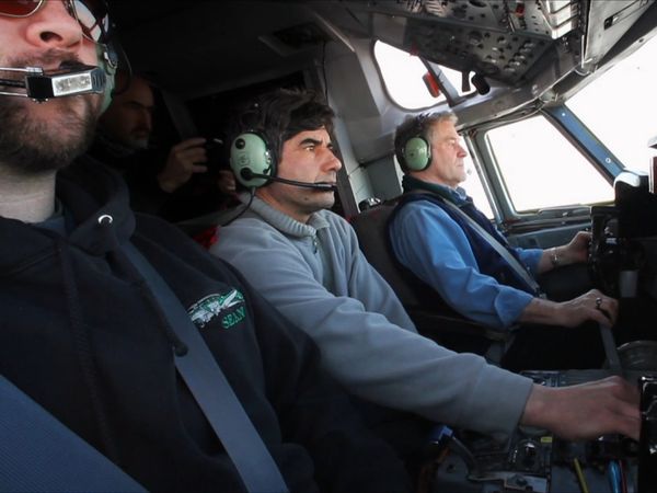 Ice Pilots - Top of the World