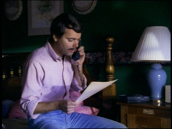Unsolved Mysteries with Dennis Farina - Episode: 10