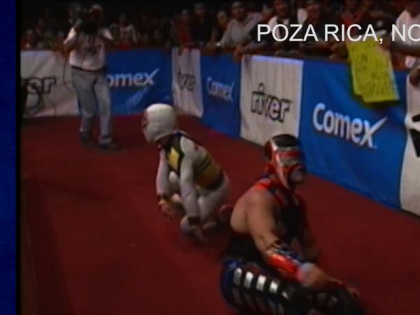 Lucha libre AAA - POZARICA
