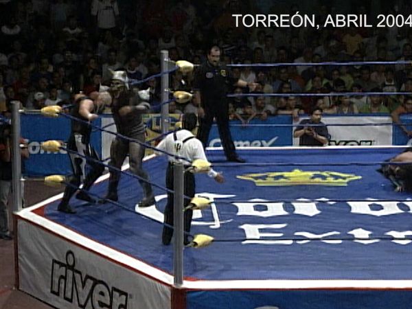 Lucha libre AAA - TORREÒN