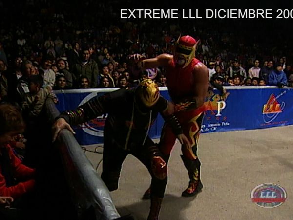 Lucha libre AAA - EXTREME LLL 2003