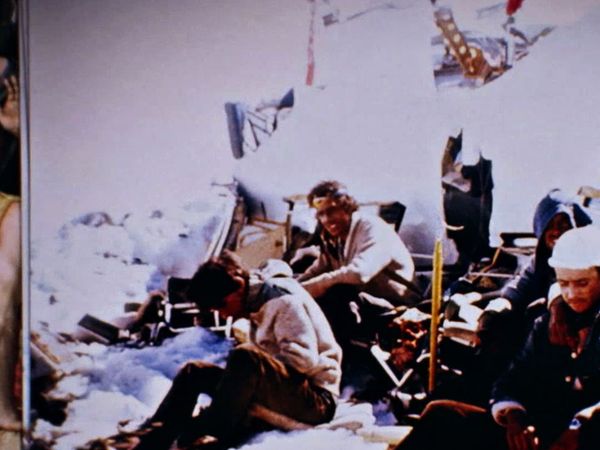 Crimes That Made History - Crimes That Made History
