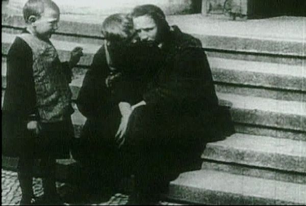 The Complete Story of Hitler and the Nazis - The SS: Blood and Soil