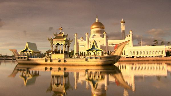 Asia's Monarchies - Brunei: The Last Absolute Monarch