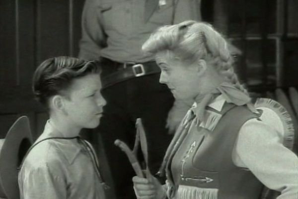 Annie Oakley - The Runaways (1954)