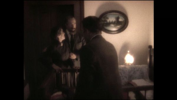 Unsolved Mysteries with Dennis Farina - Episode: 12
