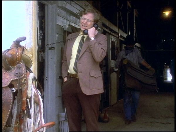 Unsolved Mysteries with Dennis Farina - Episode: 13