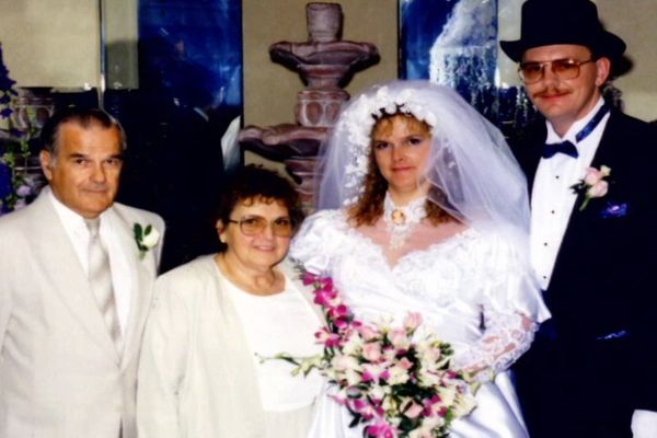 Cold Case Files Classic - The Unluckiest Man/The Deadly Triangle