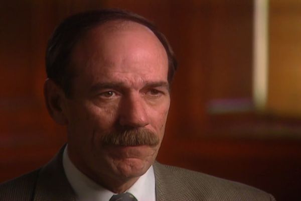 Cold Case Files Classic - A Map To Murder/Life On The Run