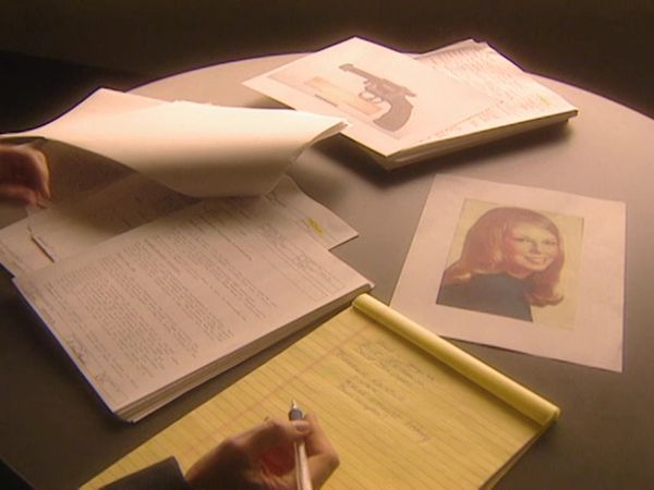Cold Case Files Classic - Vintage Murder/In The Care Of A Killer